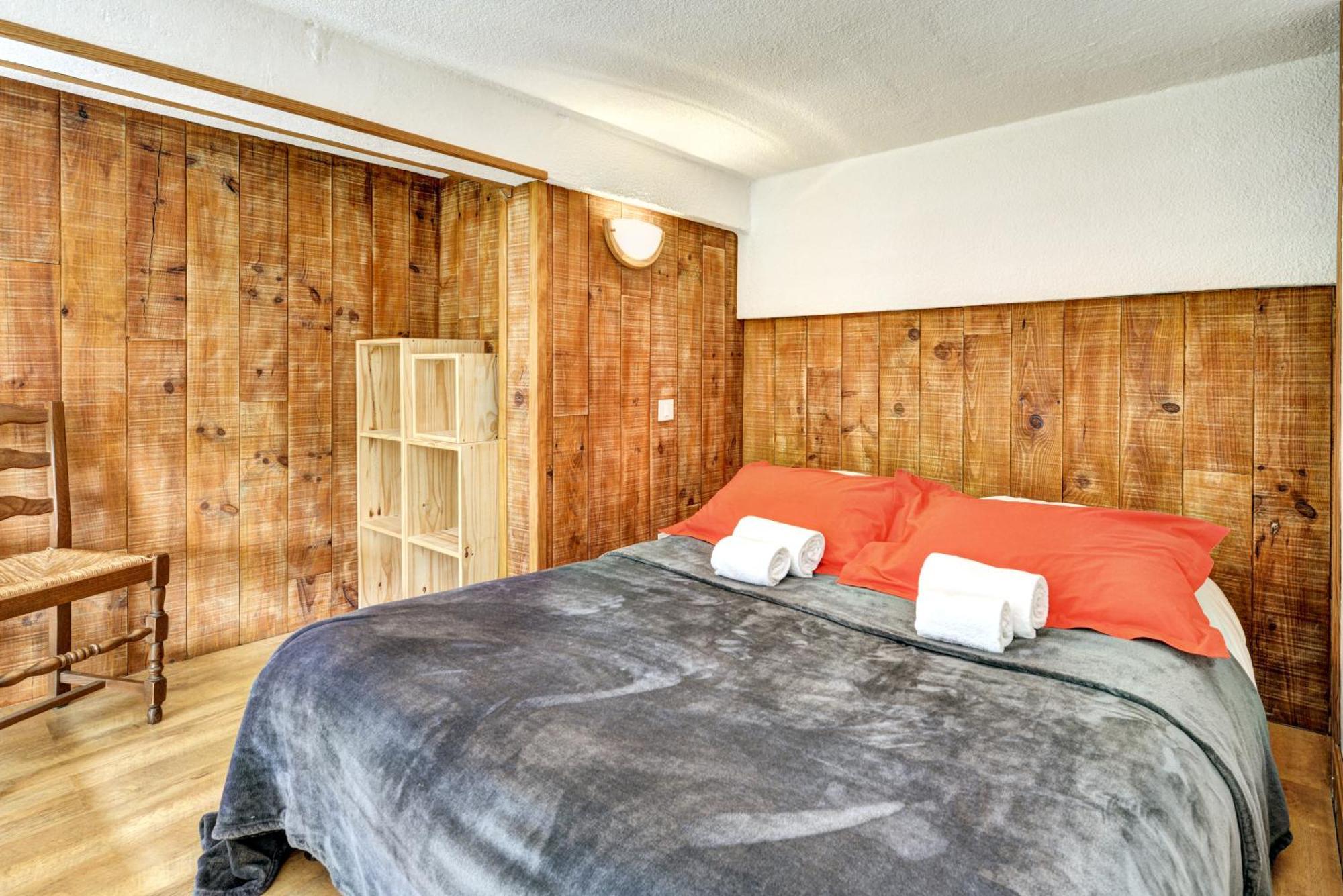 Hotel Restaurant Gites Les 5 Saisons 프레시니어스 외부 사진